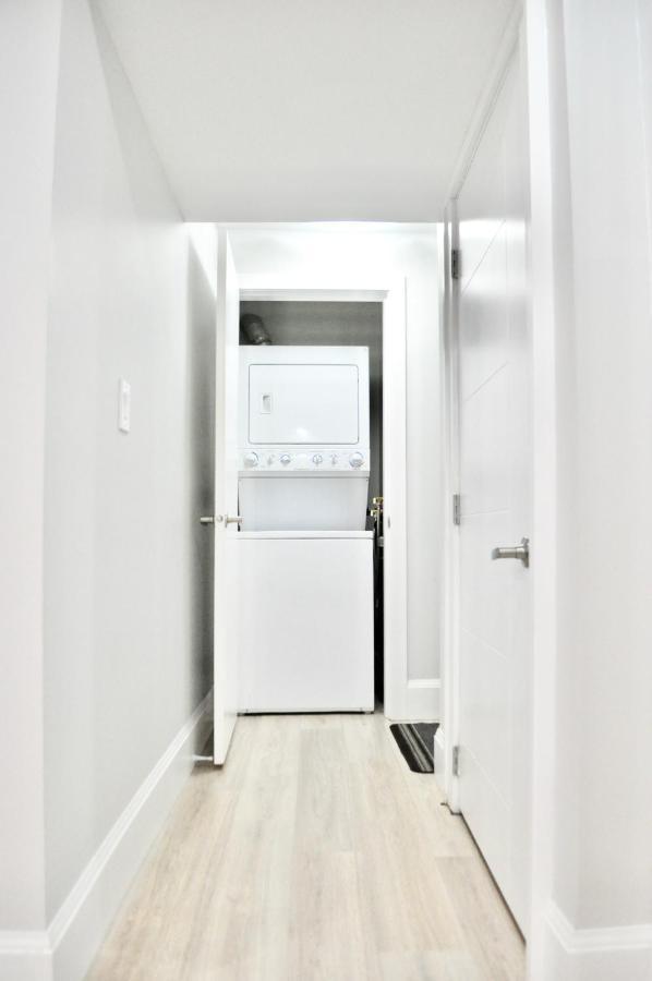 Stylish 1 Bedroom Suite In North Vancouver 10 Mins Ski Екстер'єр фото